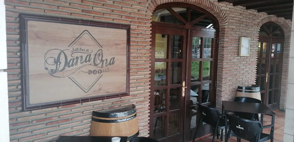 Dana Ona restaurant in Asparrena