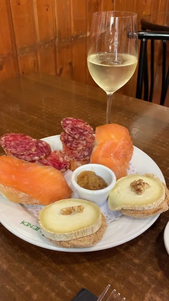 La Taberna De Buendi - Restaurante en Retiro Madrid_Bernedo_slider_image_2