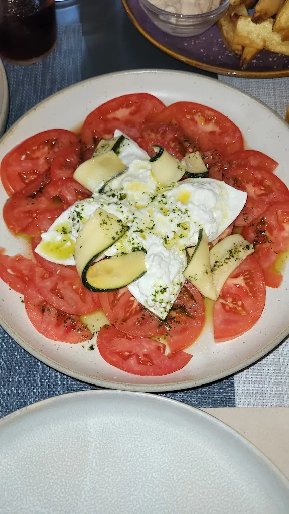 Lara a_La Benta_Barrundia_review