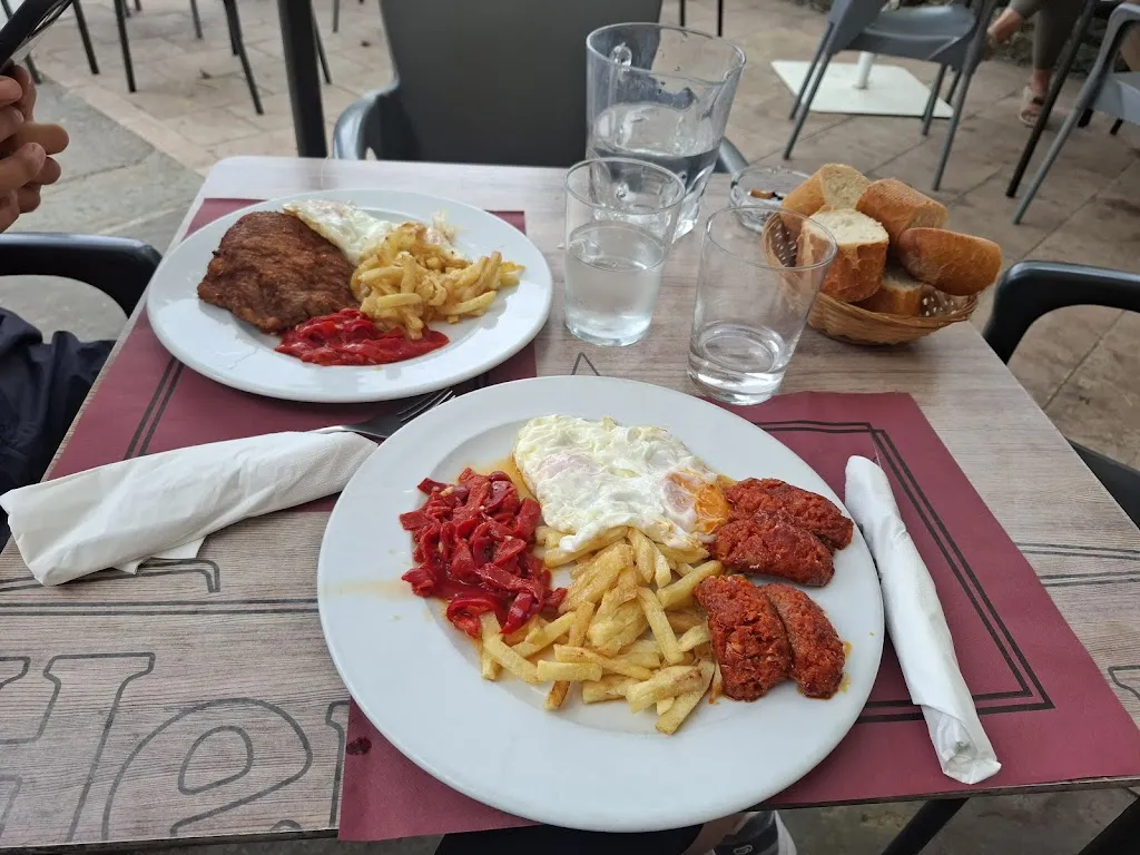 Marimar Lopez_ISASMENDI TABERNA_Barrundia_review