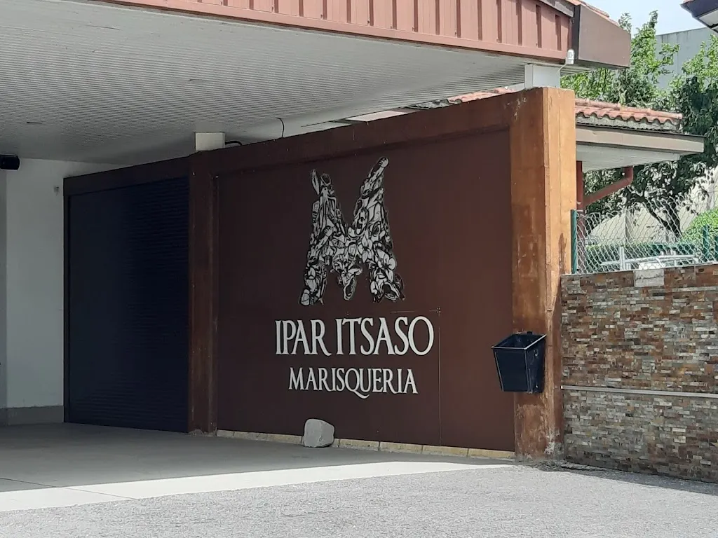 Marisqueria Ipar Itsaso restaurant in Arrazua-Ubarrundia