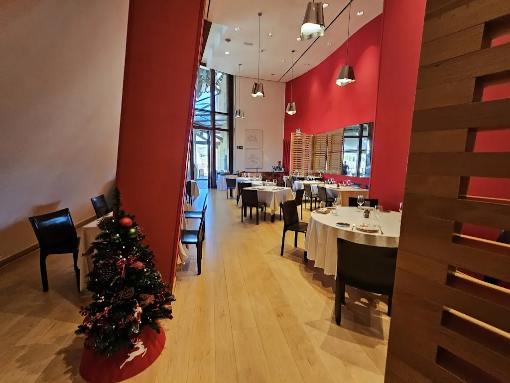 Restaurante Marqués de Riscal restaurant in Elciego