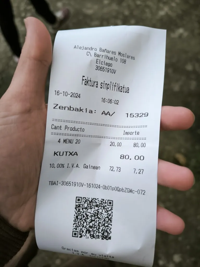 Isabel Orley_La Cueva_Elciego_recensione