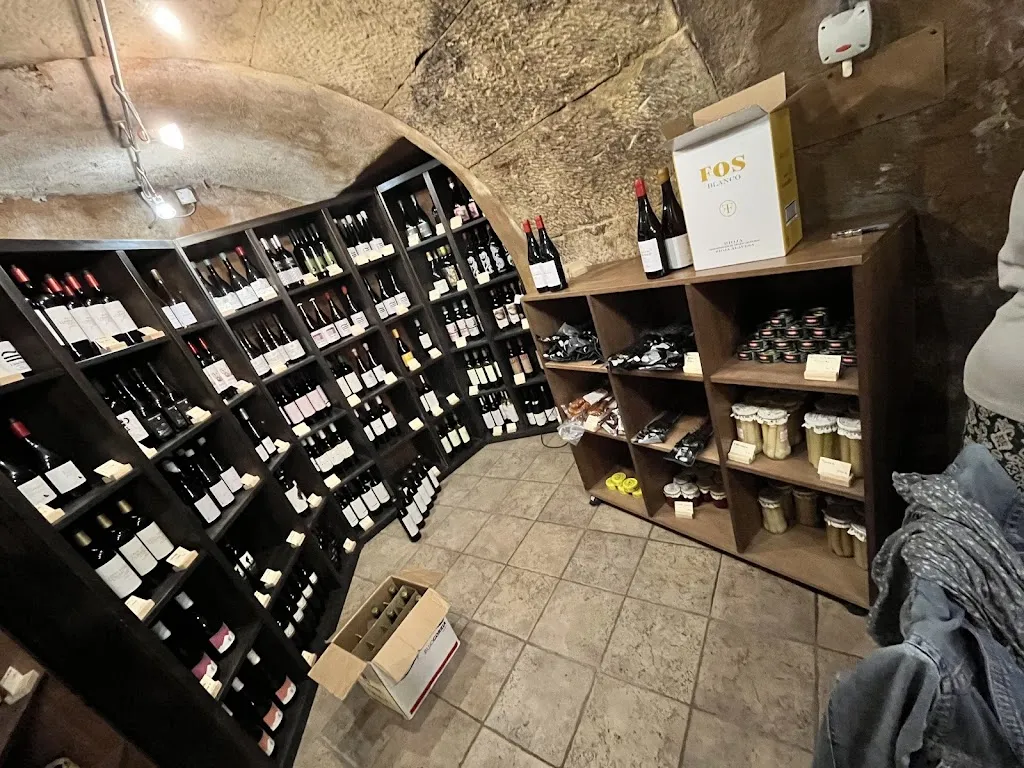 La Cueva restaurant in Elciego