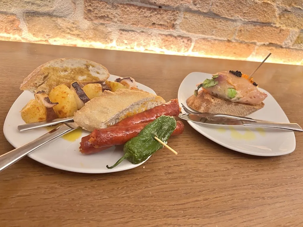 Tash Percy_Iruñazarra_Iruña Oka/Iruña de Oca_review