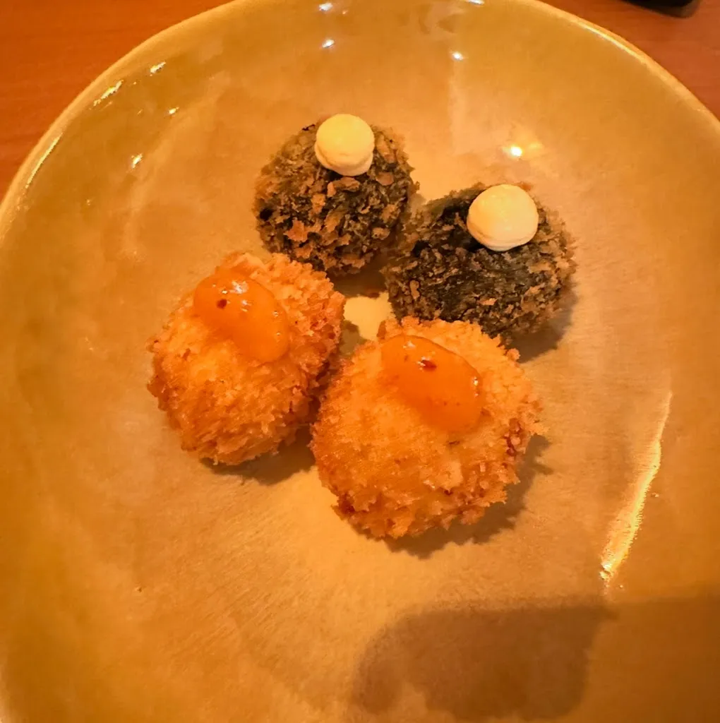 Lucía Lavié_Pura Kixen_Carballo_review