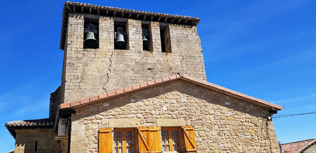 Juan Antonio Gonzalez de Mendoza_Bar Frontón_Lagrán_review