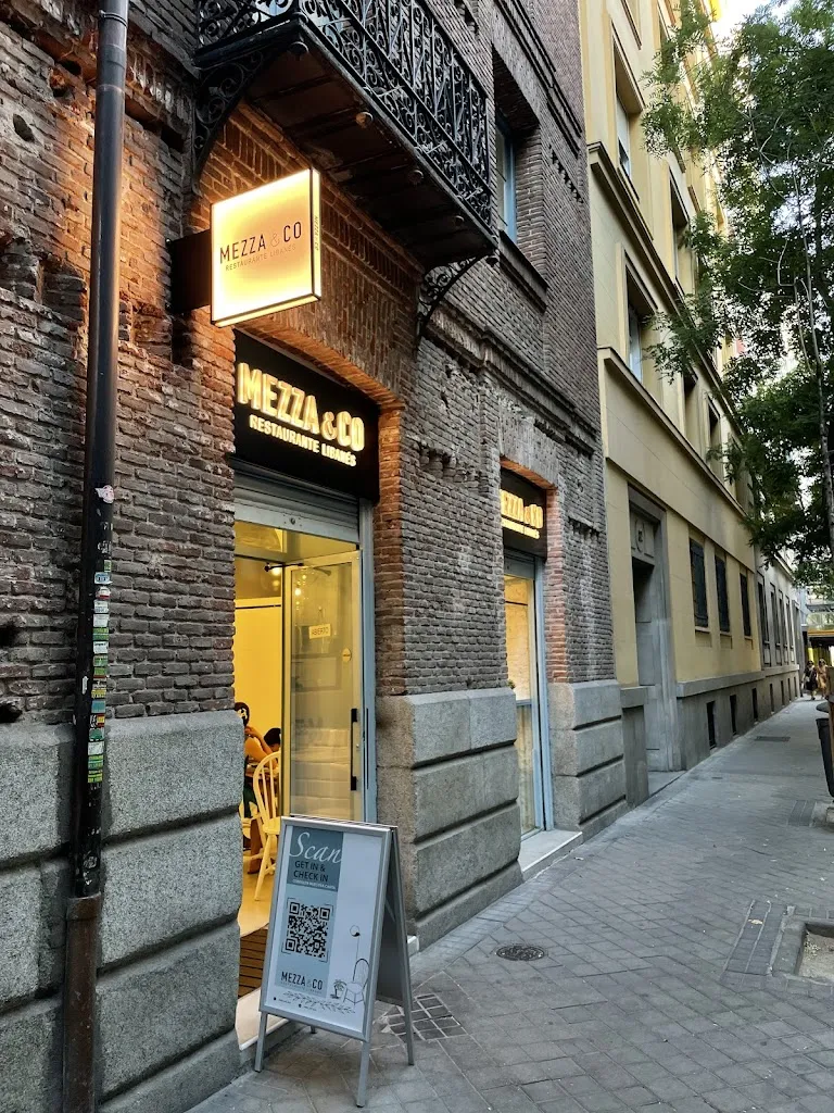 Osama Itani_Mezza & Co Madrid_Leza_review