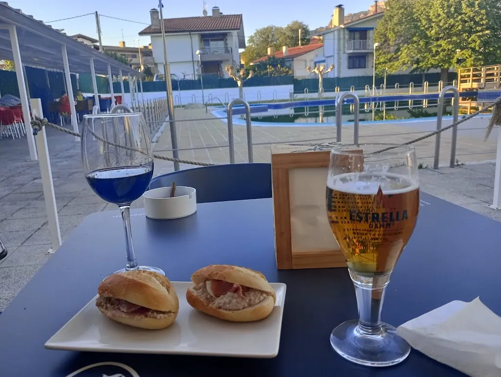 Menu_Bar piscinas labastida_Labastida/Bastida_image_8