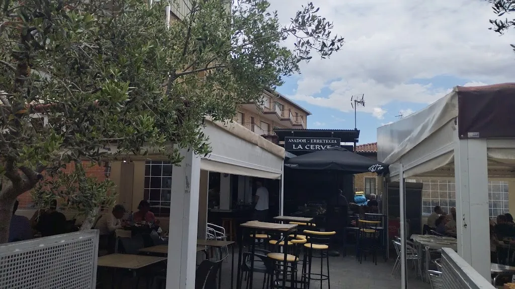 Maider Camarero Susperregui_Pollos Asados Cerveceria 