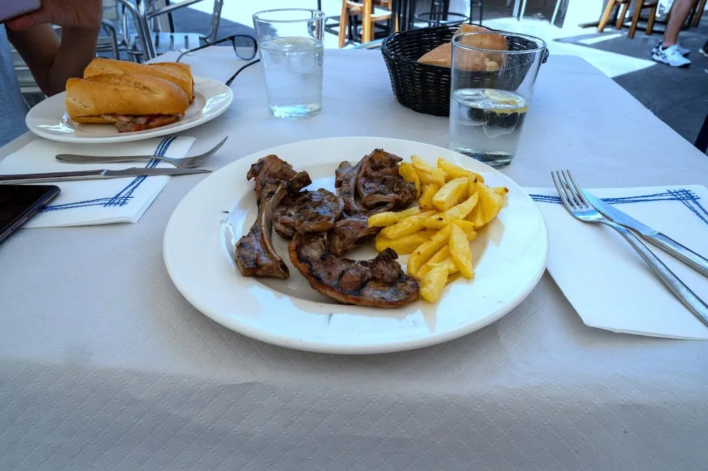 Pollos Asados Cerveceria "LA CERVE" ristorante a Labastida/Bastida