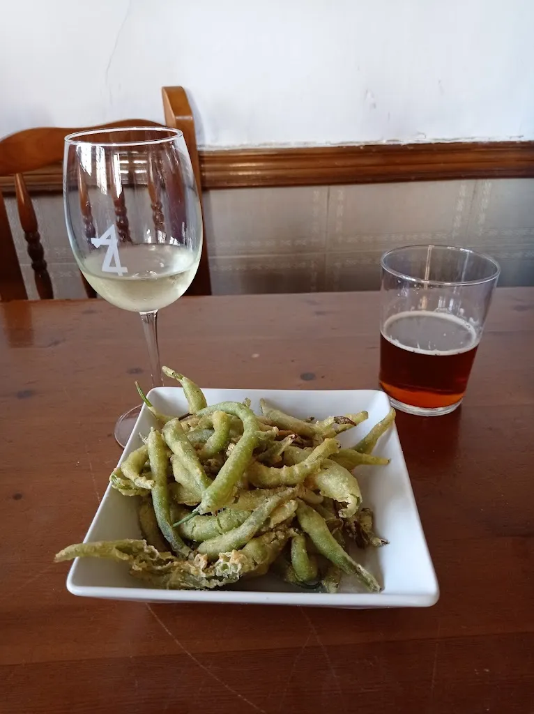 ana B_Bar Z1 Labastida_Labastida/Bastida_recensione