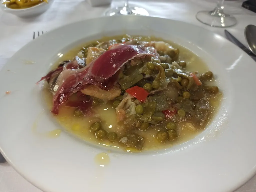 Maite_Esneitza taberna_Legutio_review