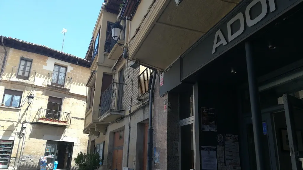 Bar Adonix_Oyón-Oion_slider_image_3