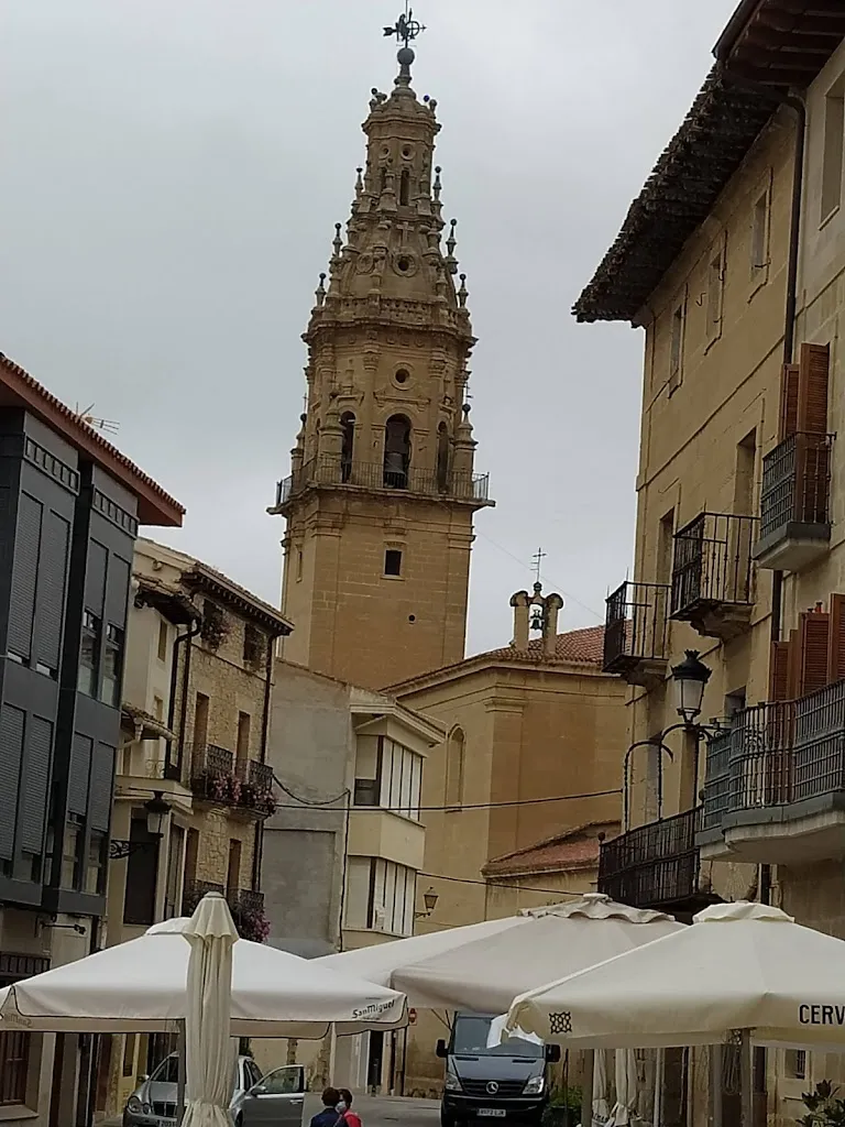 Cafe-Pub Garai_Oyón-Oion_slider_image_3