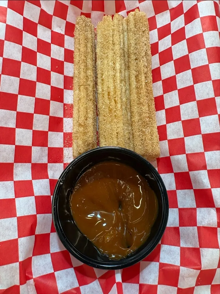 Pasha Javadi_La Chula_Laguardia_review