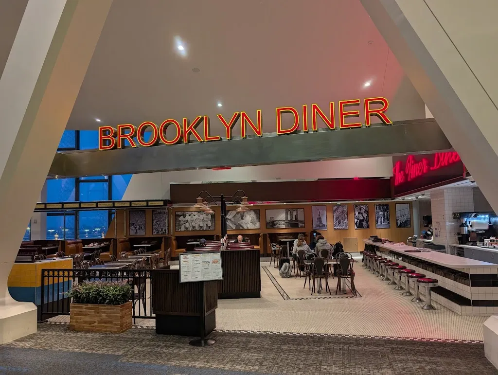 Brooklyn Diner (LaGuardia)_Laguardia_slider_image_1