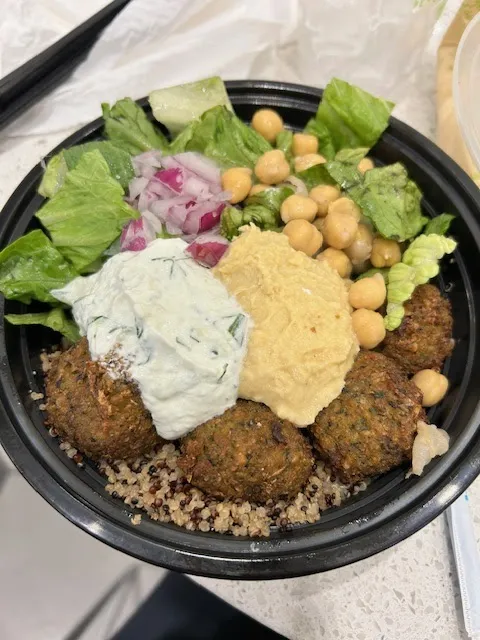 Saban M_Green Leaf's_Laguardia_review