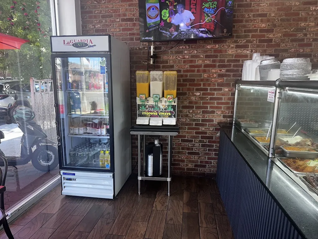 Frank Rosario_LaGuardia Cafe_Laguardia_review