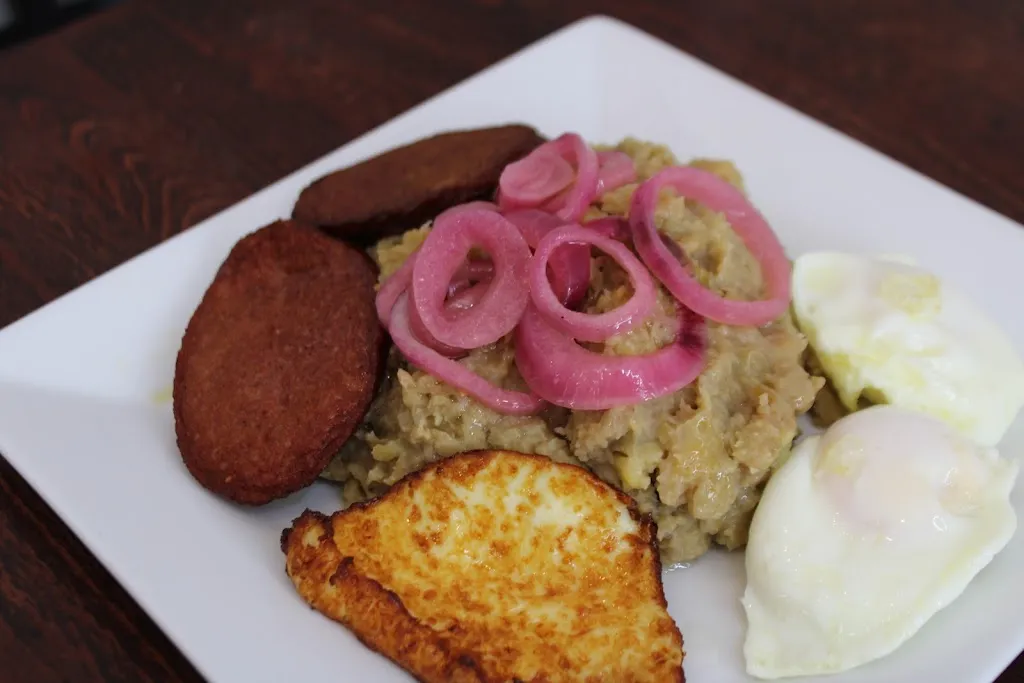 LaGuardia Cafe_Laguardia_slider_image_2