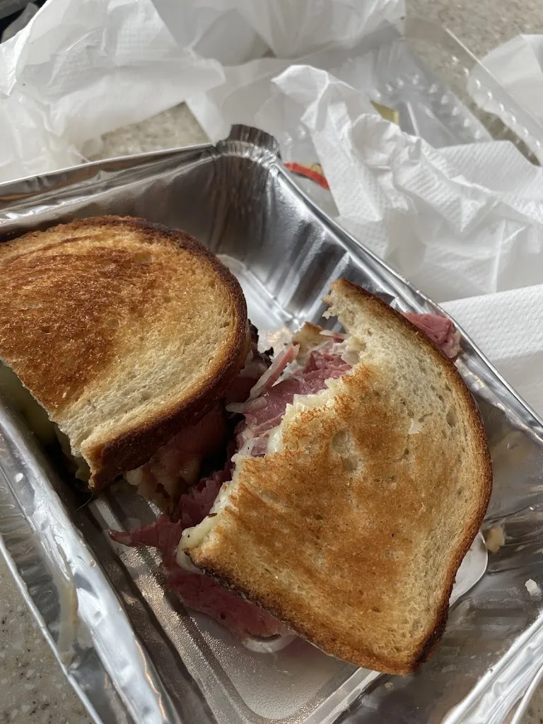 Menu_Junior's_Laguardia_image_9