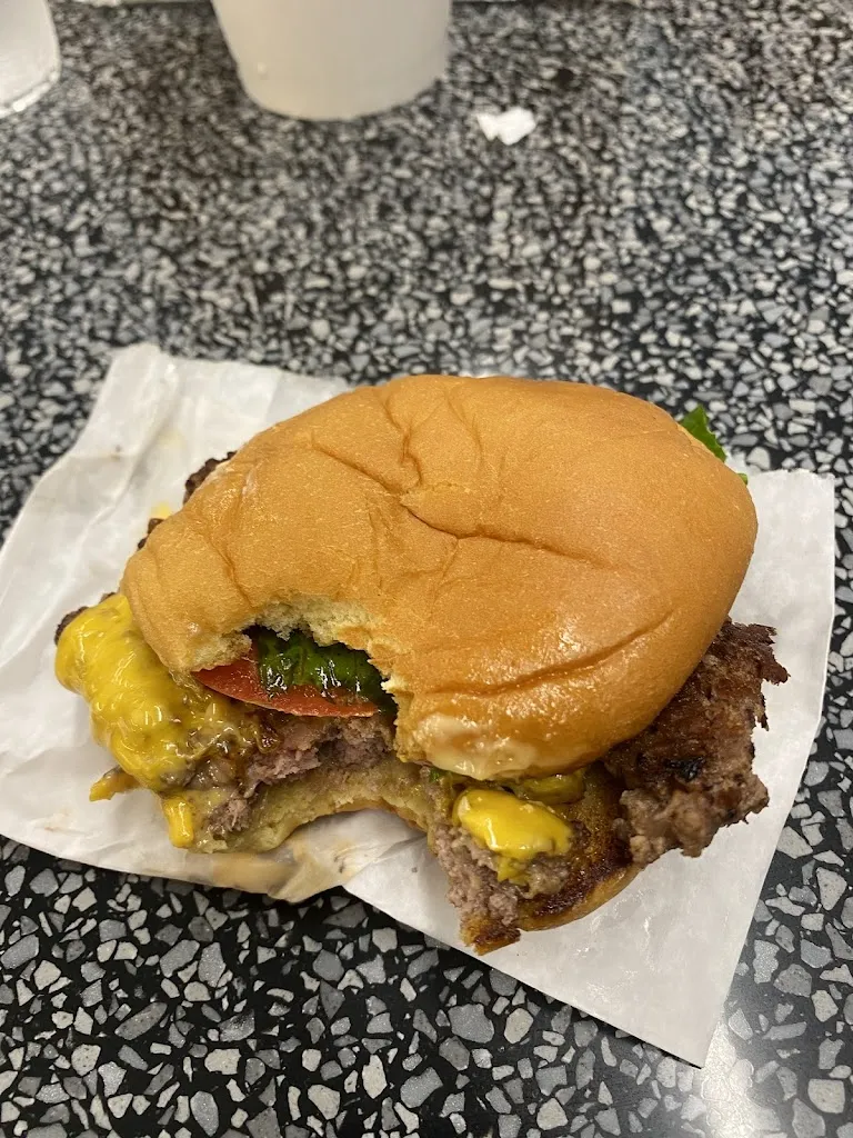 Menu_Shake Shack_Laguardia_image_8