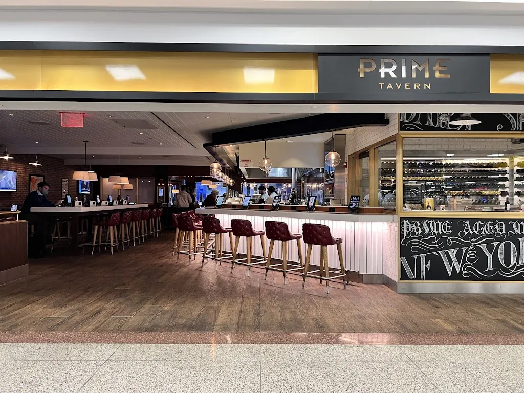 Prime Tavern_Laguardia_slider_image_1