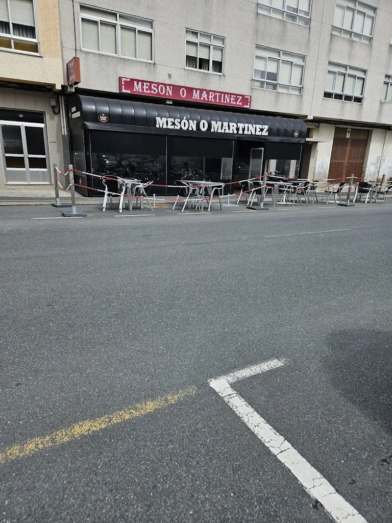 AGM _Meson O Martinez_As Pontes de García Rodríguez_review