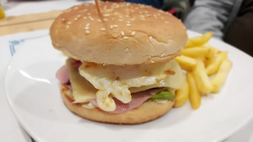 Menu_Bar, Polideportivo_Zambrana_immagine_5