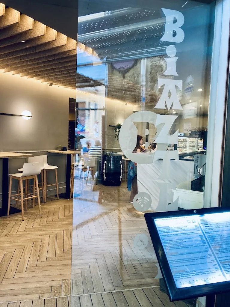 Mister Morelight_Restaurante Biazteri 1974_Yécora/Iekora_review