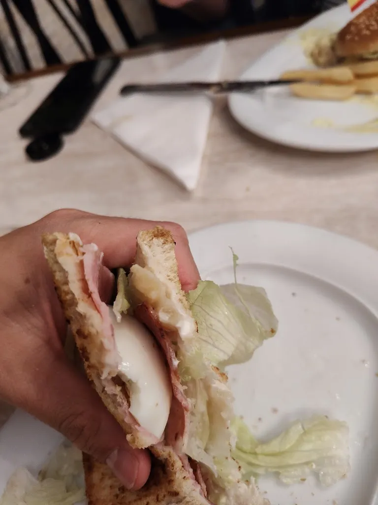 Pablo Cano_Bar Allande - Cafetería, Cervecería y Restaurante_Allande_review