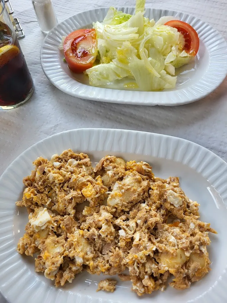 Kristína Bakaľová_Bar Allande - Cafetería, Cervecería y Restaurante_Allande_review