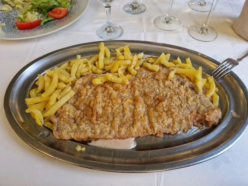 Medvedskyi Sergii_Hotel Nueva Allandesa_Allande_review