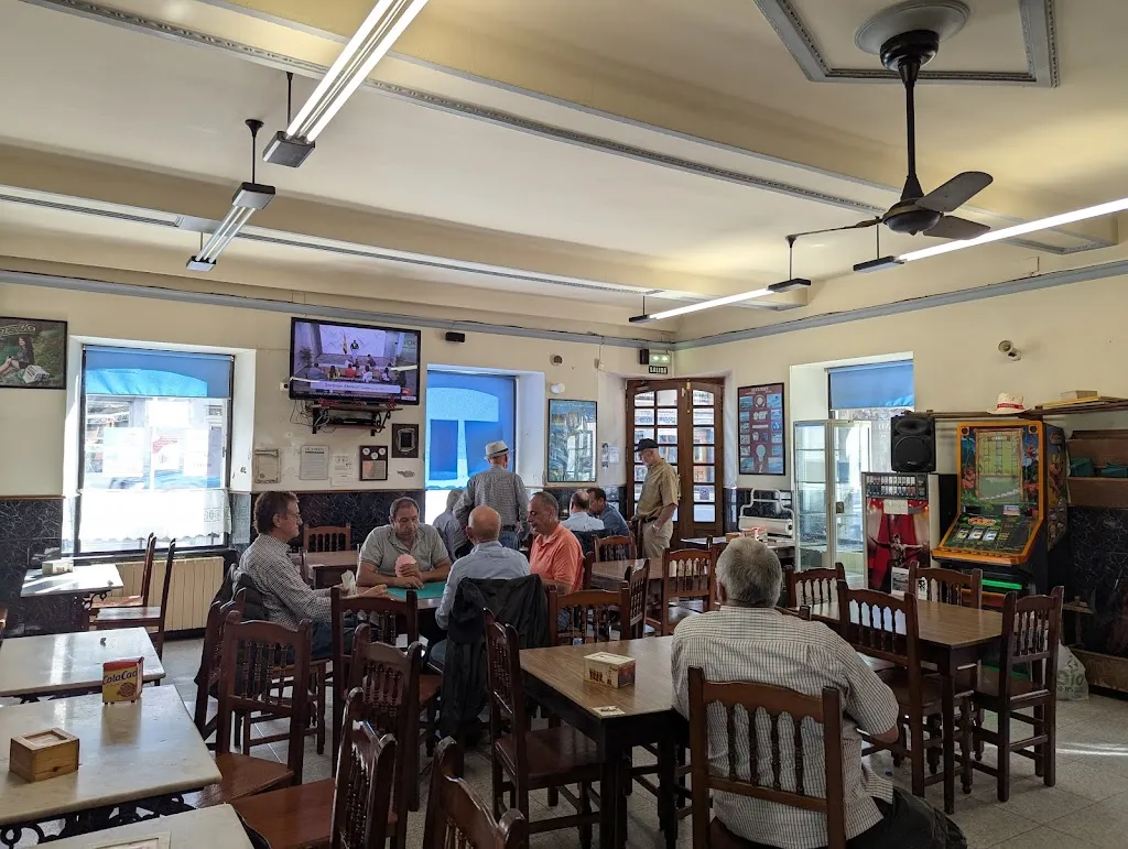 Café Centro Pizzeria Pola de Allande_Allande_slider_image_2