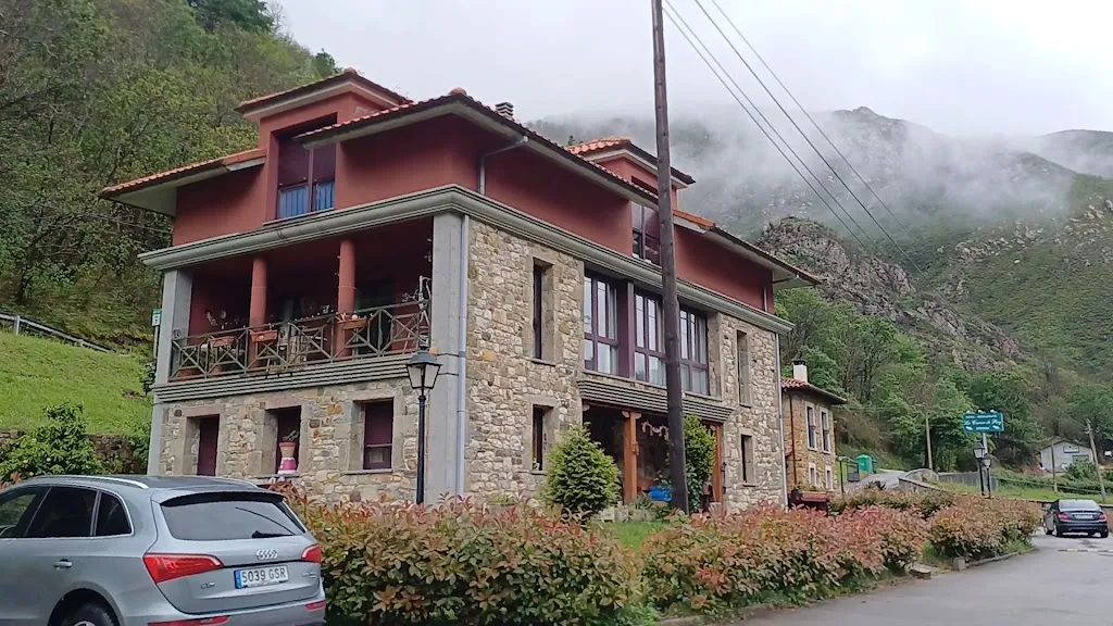 La Casona de Rey_Belmonte de Miranda_slider_image_2