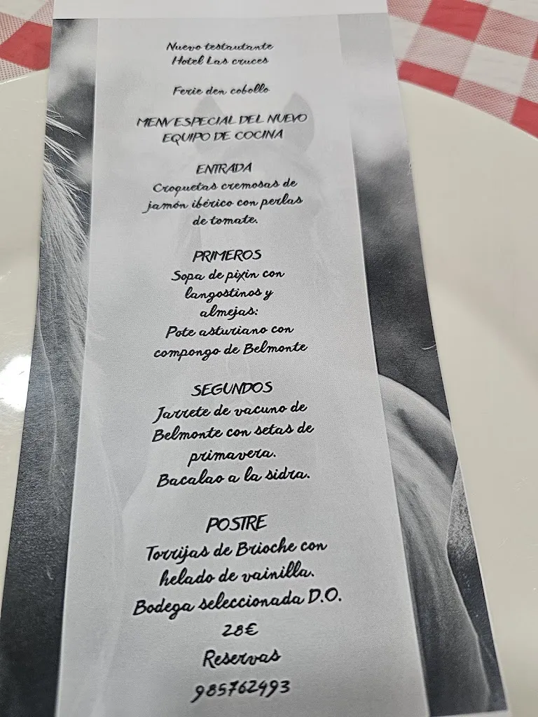 Jesus Porto_Hotel las Cruces_Belmonte de Miranda_review