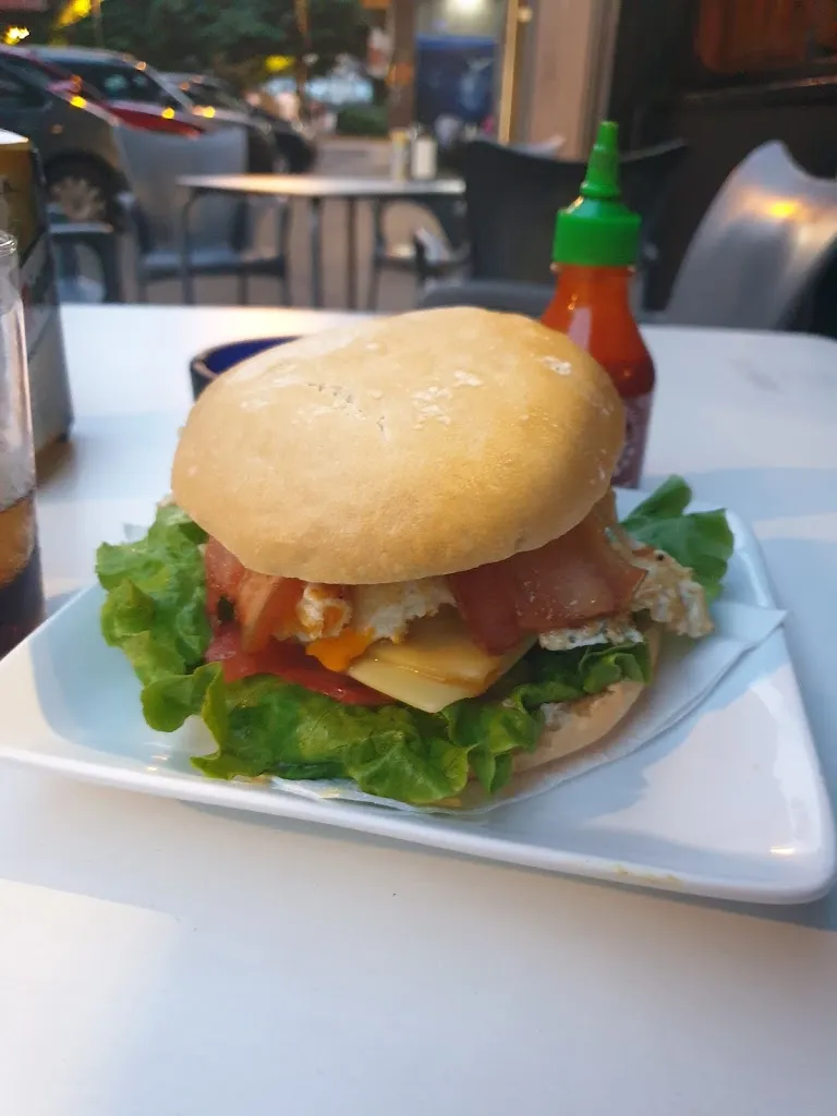 Peter C._Hamburguesería Txantxiku, SC_Laudio/Llodio_review