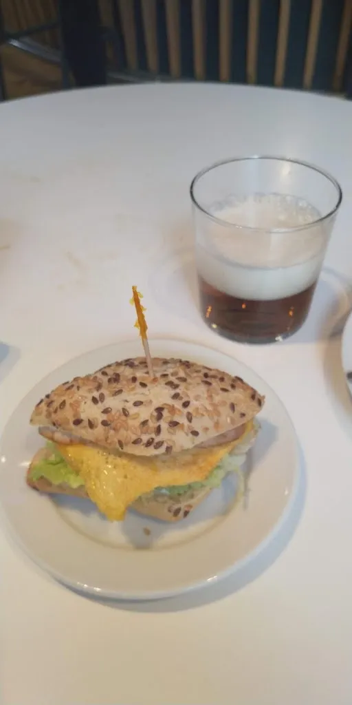 Menu_Iluntze Kafe_Laudio/Llodio_image_9