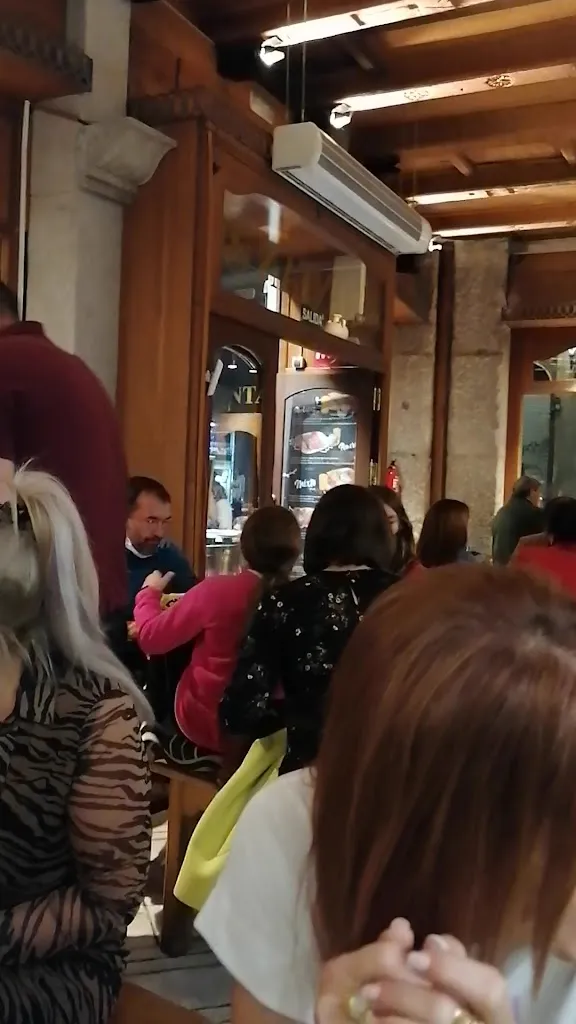 Taberna Sidrería El Fontán_Cabrales_slider_image_2