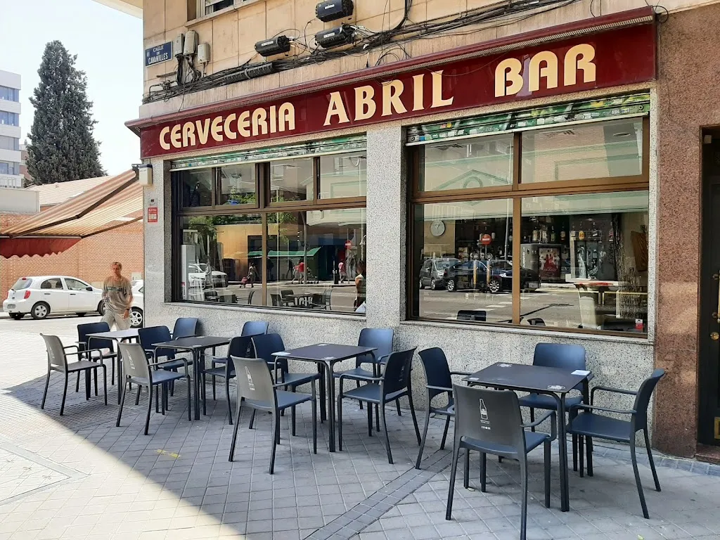 Bar Abril en Conde de Casal_Cabrales_slider_image_3