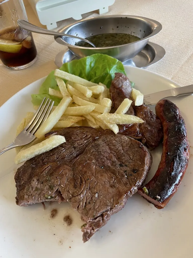 William Mason_Restaurante Parrillada Palenque_Carballo_review