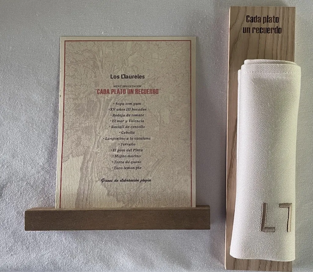 Menu_Restaurante Los LLaureles_Cabranes_immagine_4