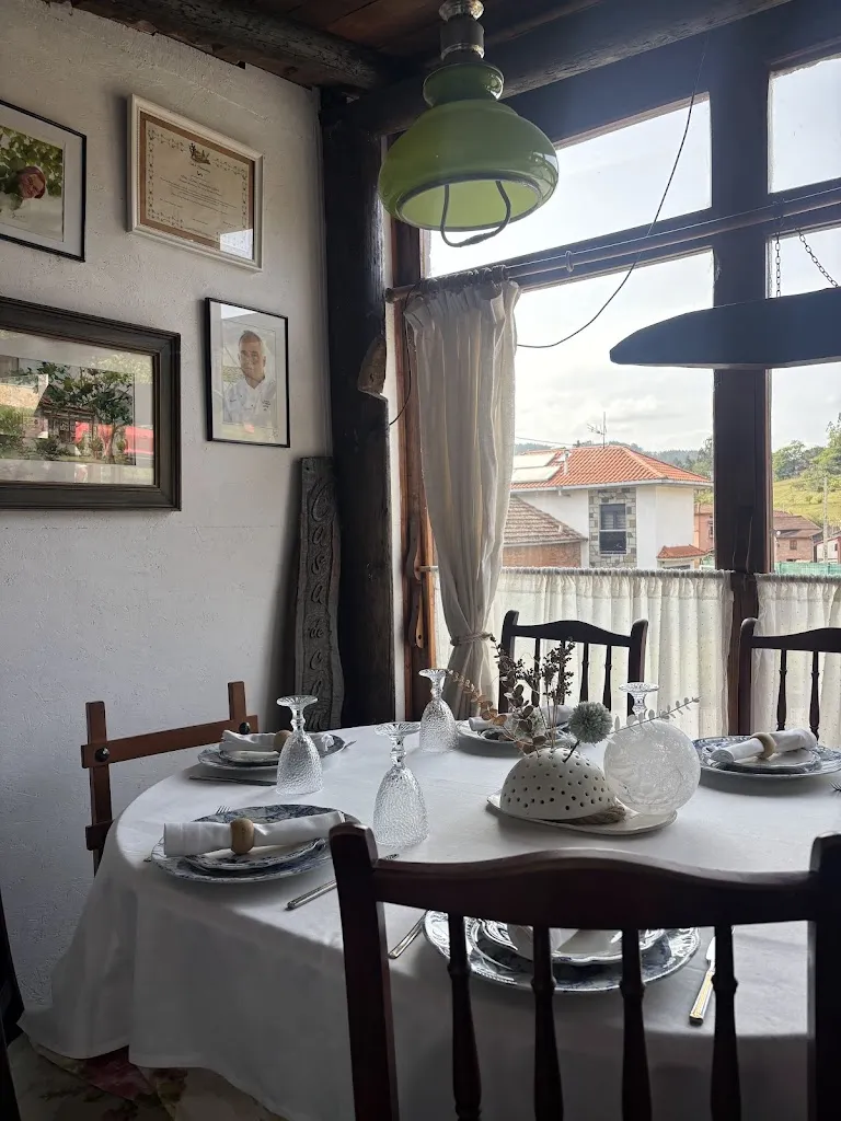 Restaurante El Llar de Viri_Candamo_slider_image_3