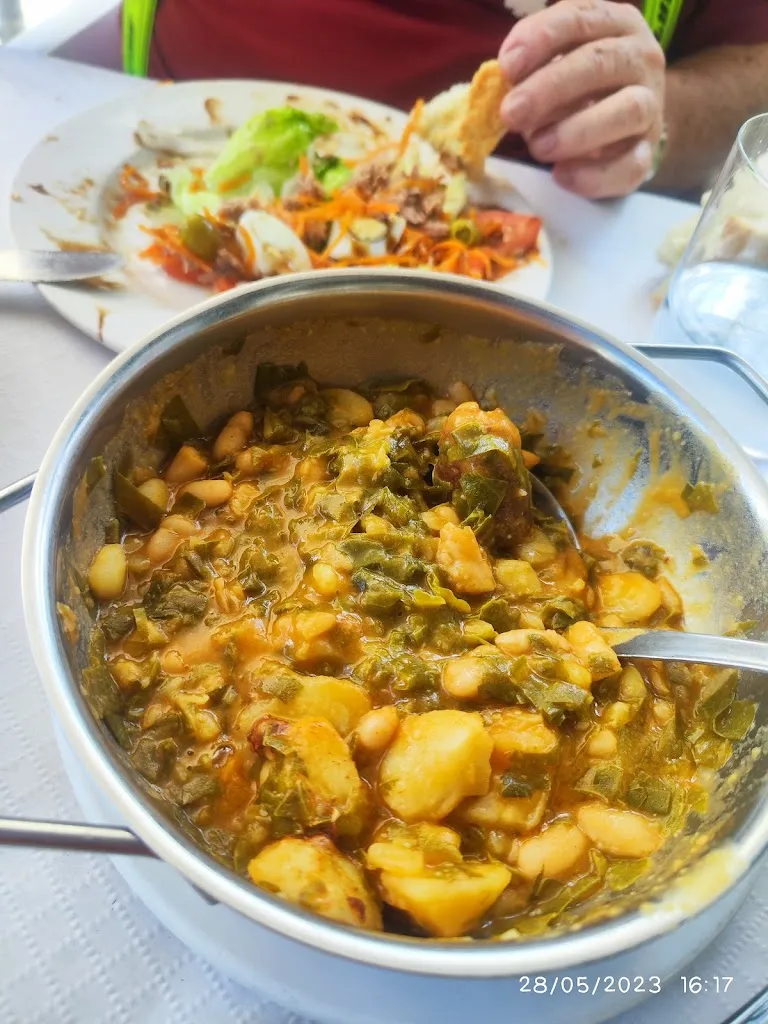 Menu_Bar Casa Aurina Somines_Candamo_image_4