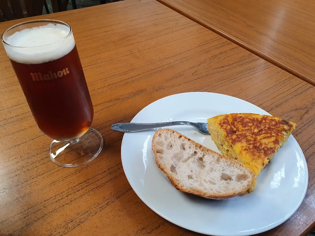 kokaroll_Bar Casa Aurina Somines_Candamo_review