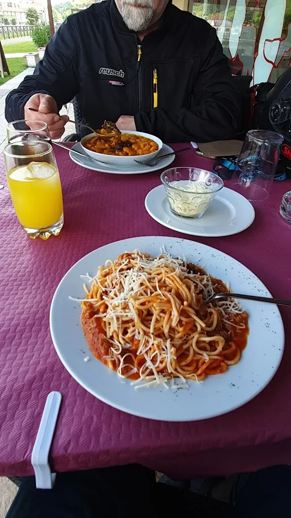 mark mccourt_Restaurante El Palco_Cangas de Onís_review