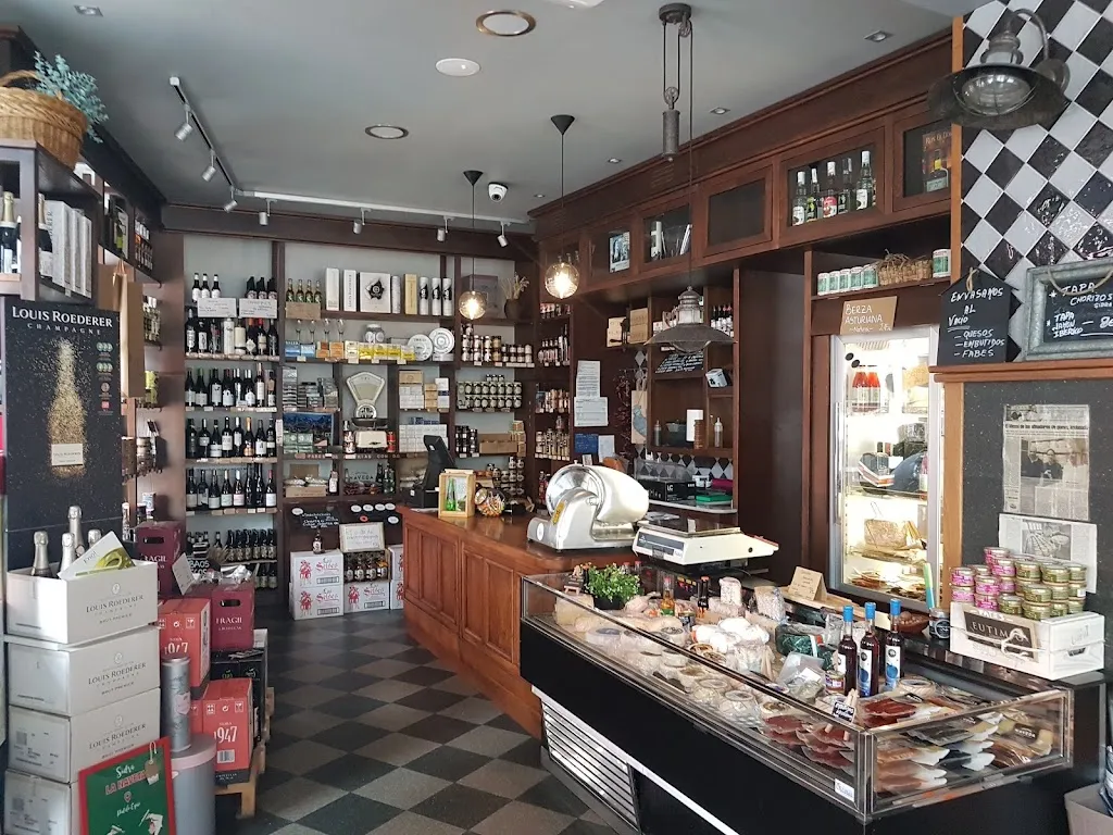 Restaurante El Palaciu Pintu restaurant in Cangas de Onís