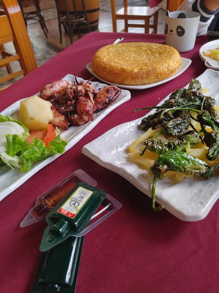 Menu_Mesón 7 Camiños_As Pontes de García Rodríguez_image_5