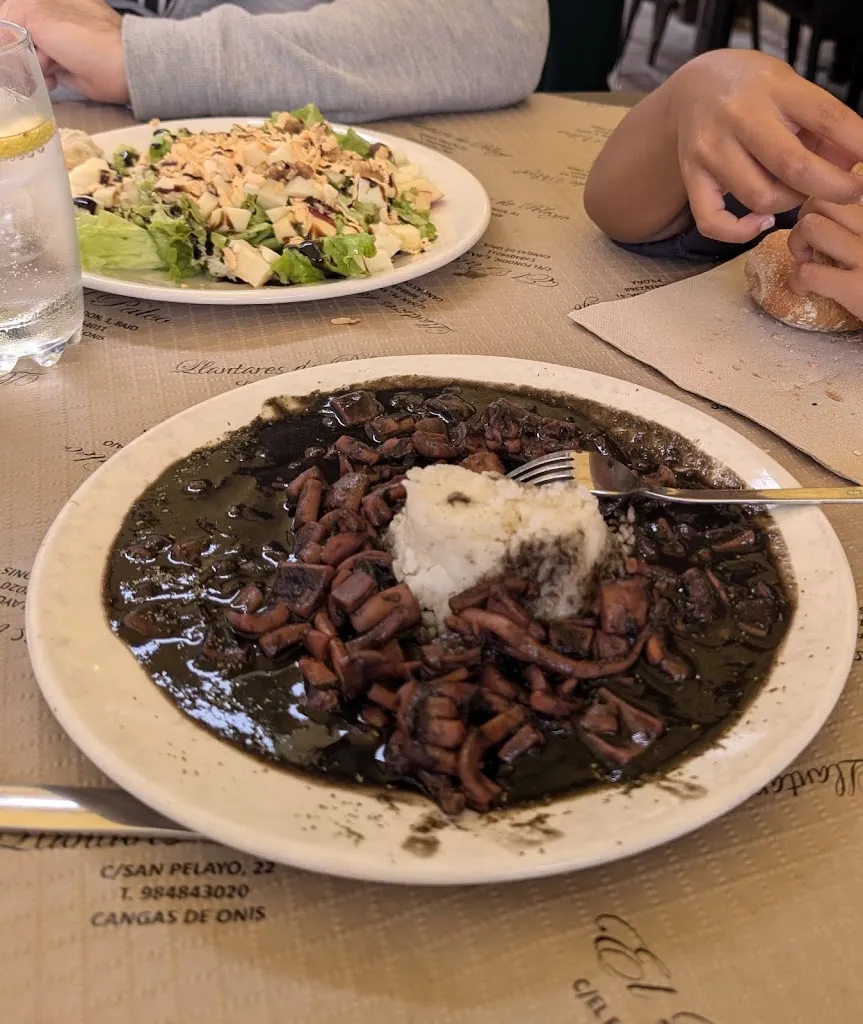 Liz Jamri_Sidreria Llantares de Pelayo - Cangas de Onis_Cangas de Onís_recensione