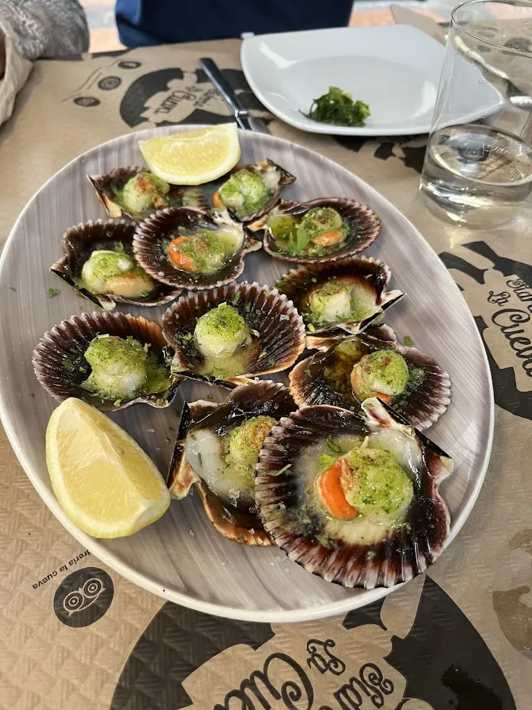 Daria Soboleva_The Cove cider house_Cangas de Onís_review